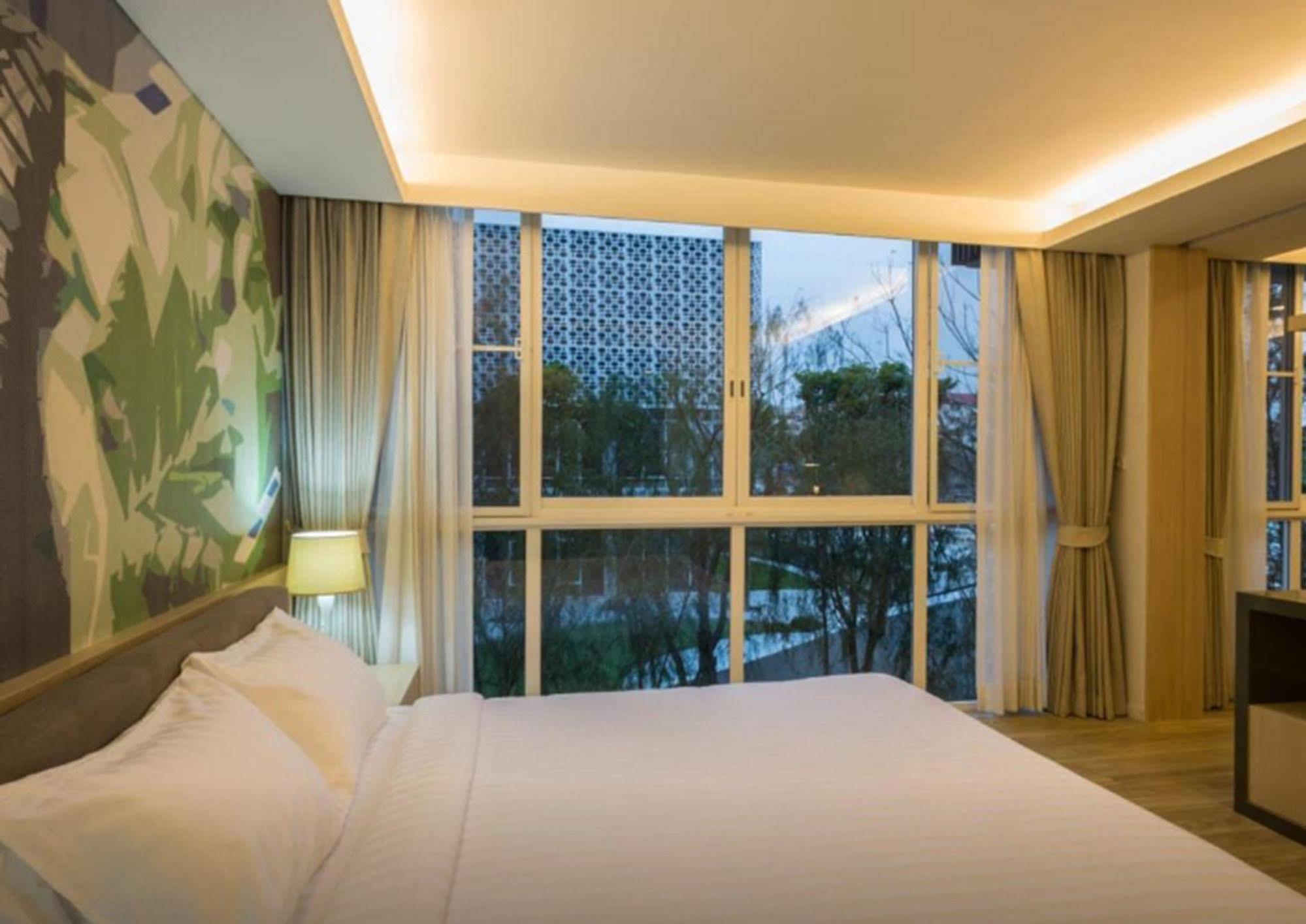 The Idle Hotel And Residence Khlong Luang Экстерьер фото
